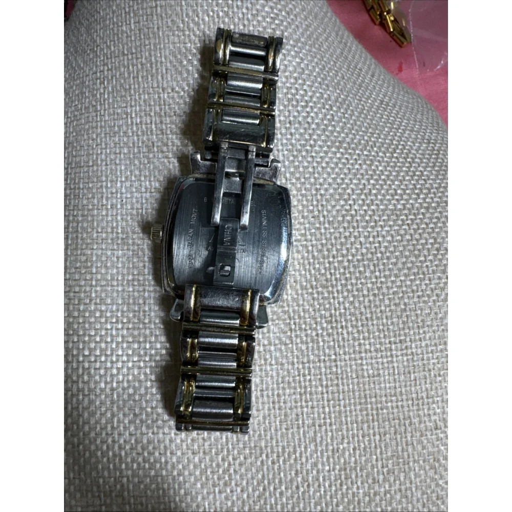 Anne Klein Diamond 6P27 10/8733 Watch Silver Gold Plated Womens Quartz Analog